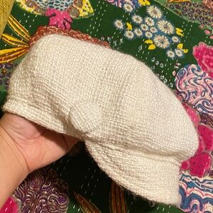 Creamy acrylic & wool woven tweed newsboy cap flexible brim O/S